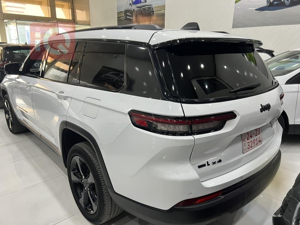 Jeep Grand Cherokee L